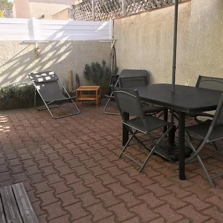 Maison 3 Pieces Pres De La - - Fr-1-246a-249 *